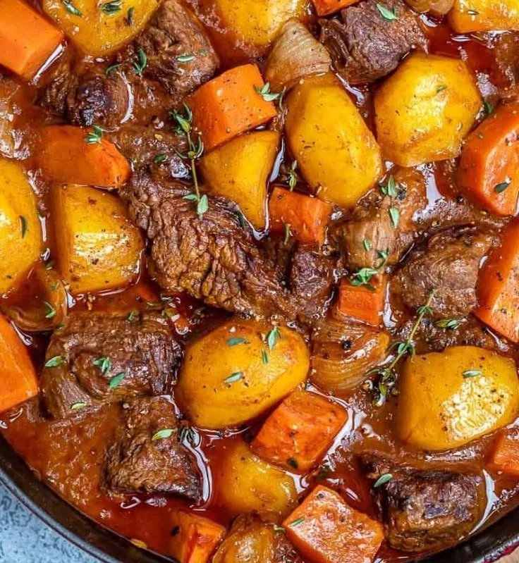 Easy Homemade Beef Stew 2 A bowl of easy homemade beef stew with vegetables
